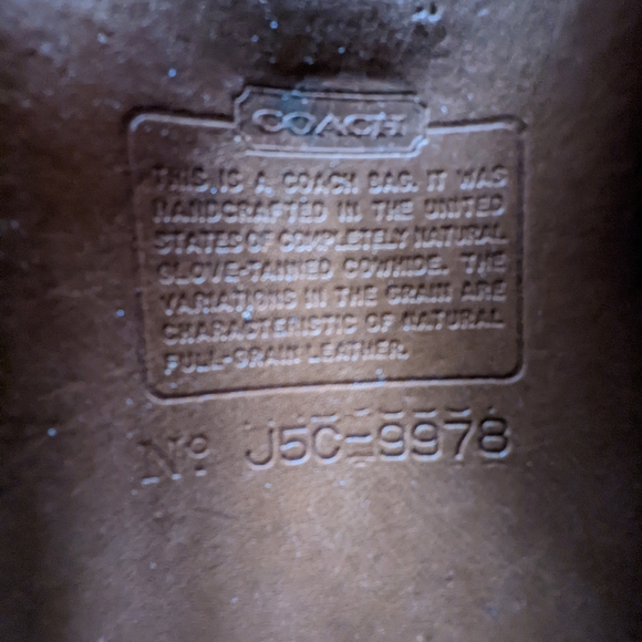 Vintage Coach Side Pack №9978 in British Tan - Picture 2 of 4